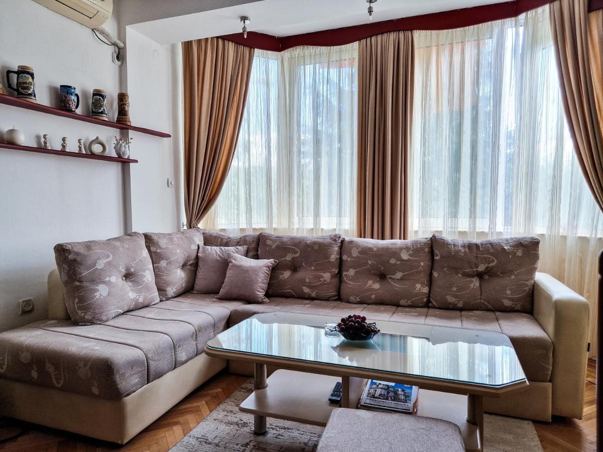 Boulevard Apartments كومانوفو المظهر الخارجي الصورة