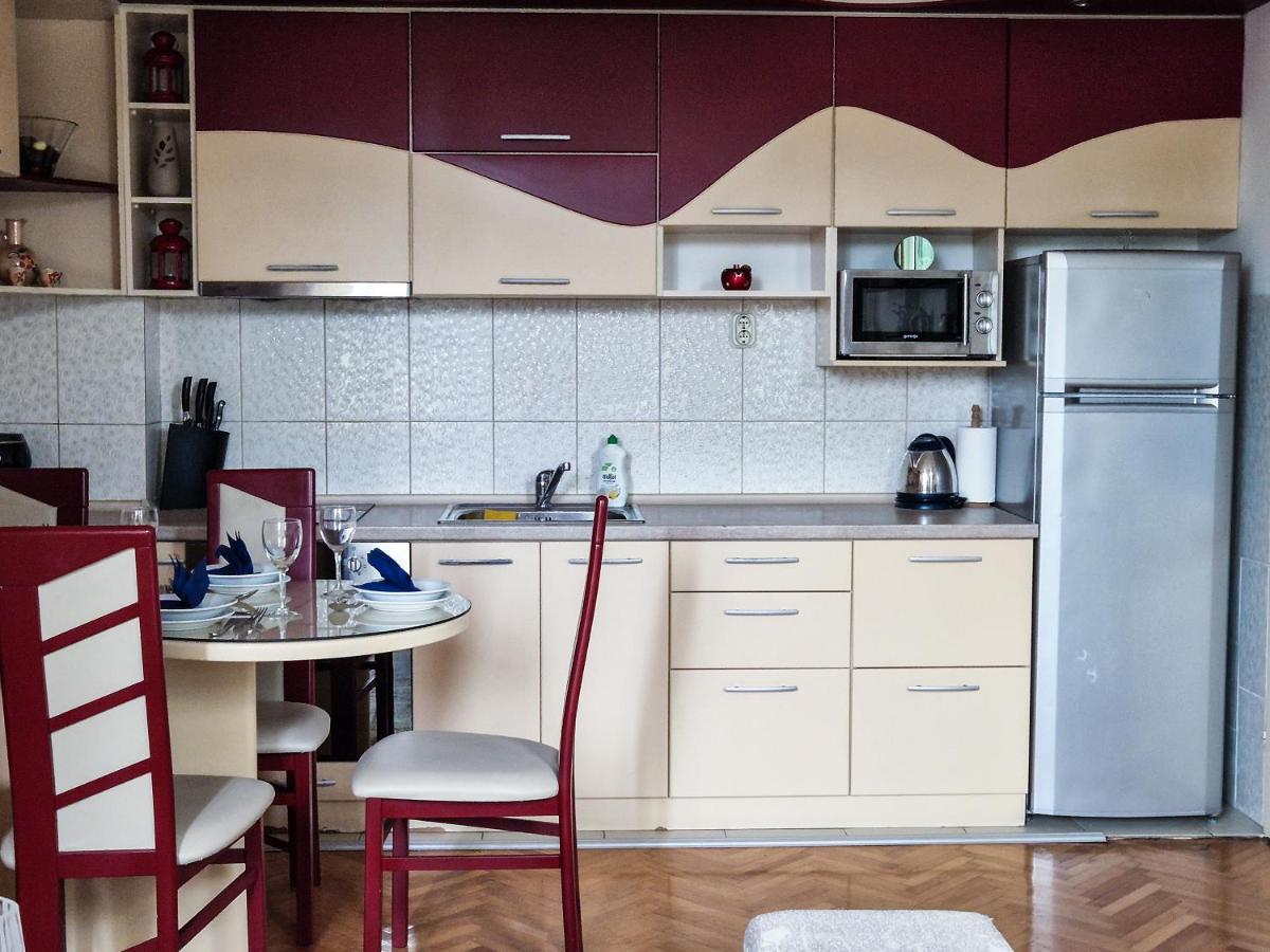 Boulevard Apartments كومانوفو المظهر الخارجي الصورة